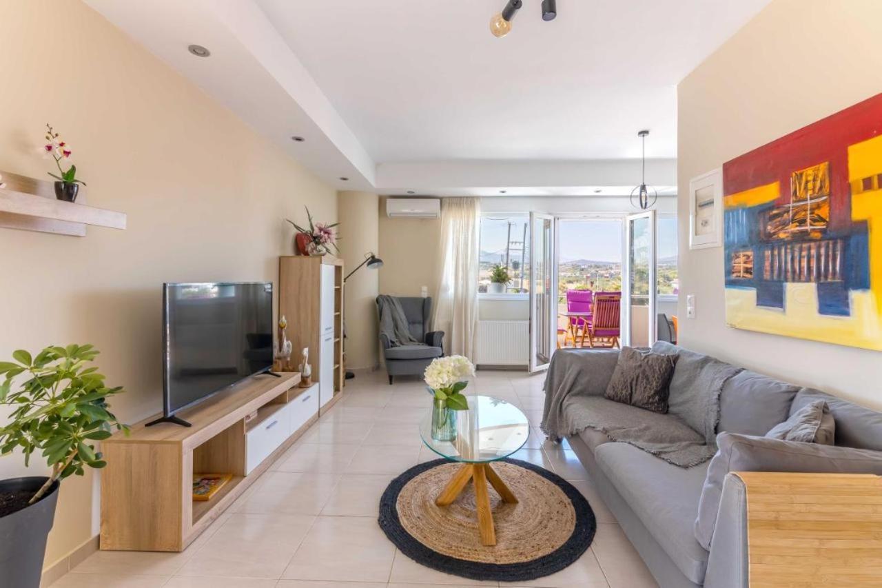Spacious And Modern Apartment Anissaras Екстериор снимка